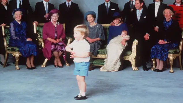 Portrait der Royals bei der Taufe von Prinz Harry
