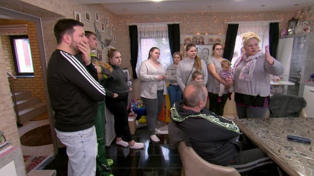 Die Wollnys Bobbycar Rennen Und Schimmel In Der Wohnung