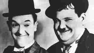 Das legendäre Komiker-Duo Stan Laurel und Oliver Hardy alias „Dick und Doof“ oder auch „Stan und Ollie“