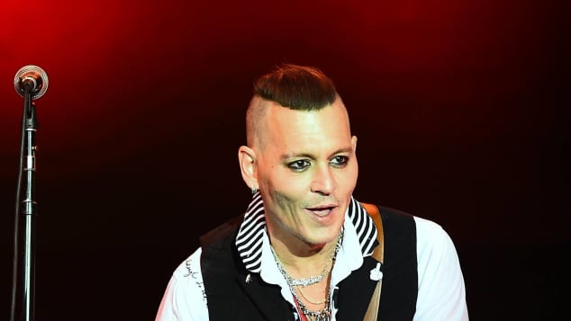 Johnny Depp Krank Neue Bilder Bereiten Fans Sorgen