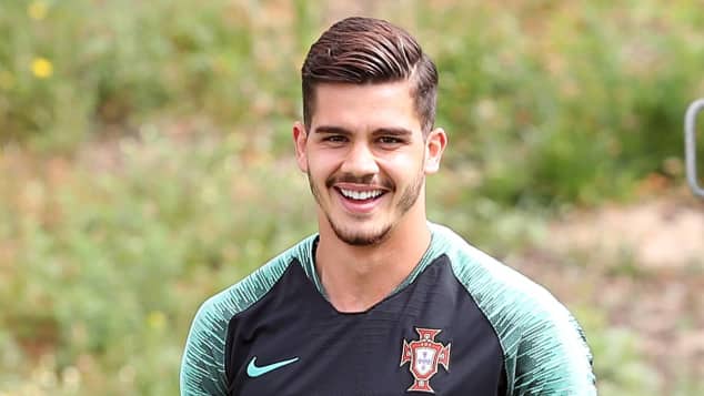 Andre Silva Freundin Ist Der Portugalspieler Vergeben
