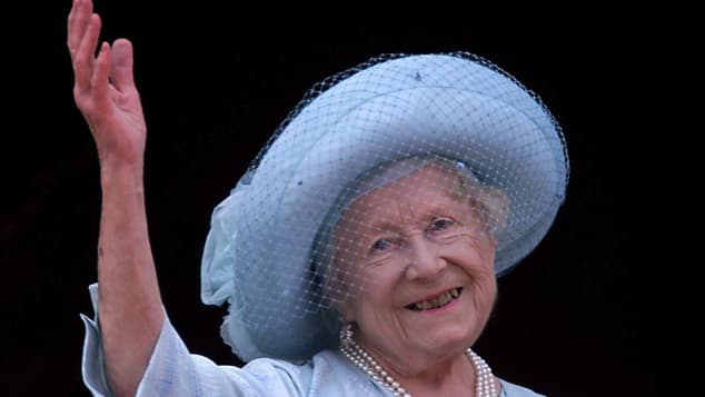 Elizabeth Bowes-Lyon: Das aufregende Leben der Queen Mum