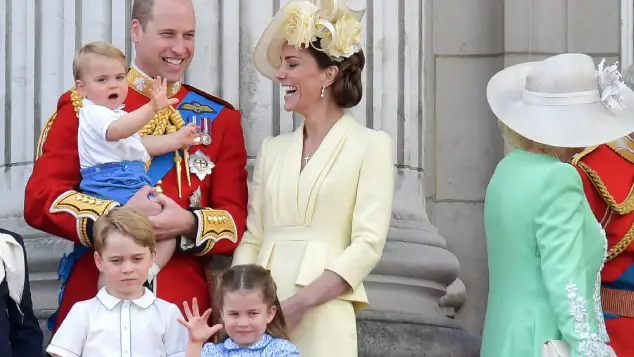 Prinz William und Herzogin Kate mit Kindern 