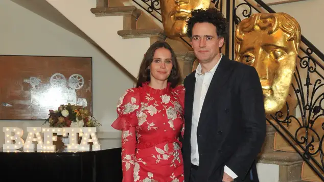 Felicity Jones und Charles Guard