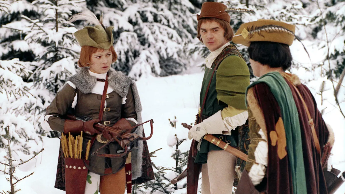 Drei Haselnüsse für Aschenbrödel