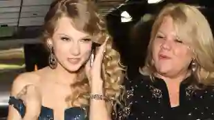 Taylor Swift und ihre Mutter Andrea Swift