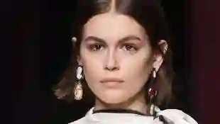 Kaia Gerber modelt auf der Mailänder Fashion Week 2020