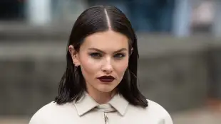 Thylane Blondeau bei der neuen Miu Miu Winter/Herbstkollektion auf der Pariser Fashion Week