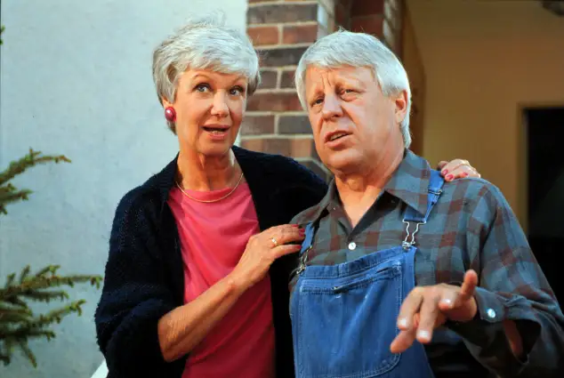 Maria Sebaldt und Stephan Orlac in „Die Wicherts von nebenan“ 1988
