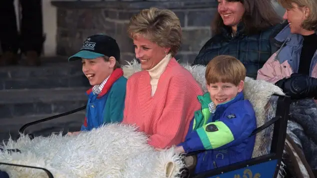 Lady Diana mit Prinz William und Prinz Harry