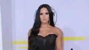 Demi Lovato am 19. November 2017 bei den American Music Awards