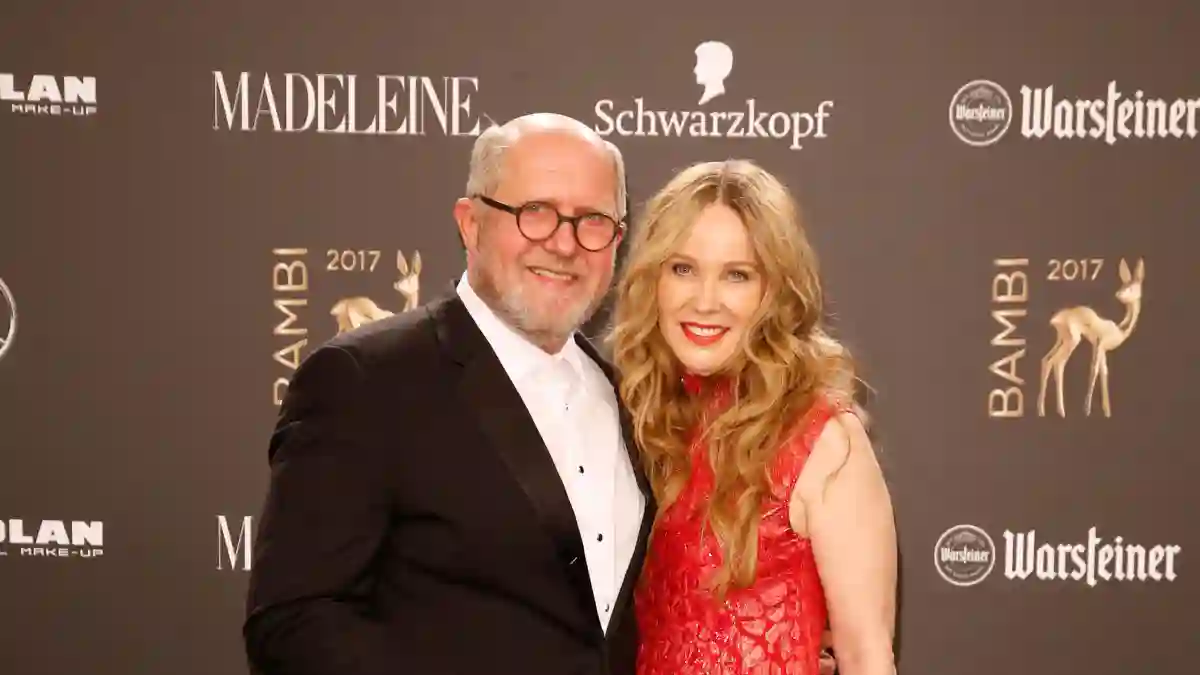 Harald Krassnitzer Frau Ann-Kathrin Kramer bei der Verleihung des BAMBI am 16. November 2017