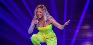 Helene Fischer performt bei „Das große Schlagerjubiläum 2022 – Auf die nächsten 100!“ im Oktober 2022