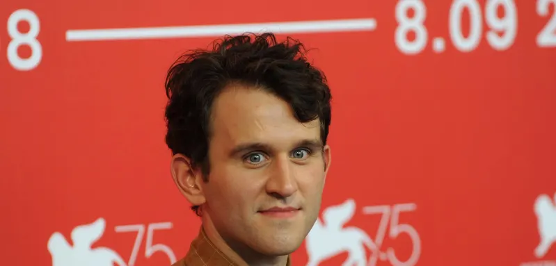 Harry Melling 