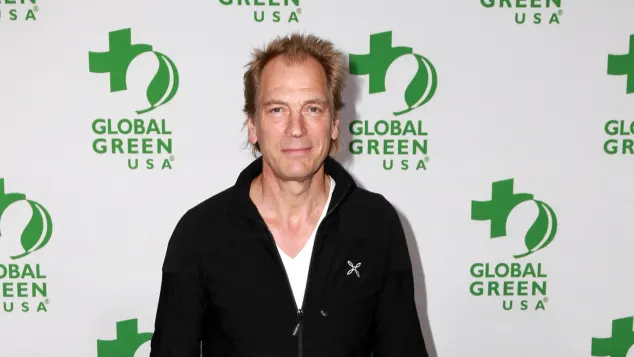 Julian Sands