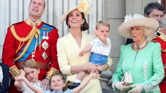 Prinz WIlliam, Herzogin Kate, Prinz George, Prinzessin Charlotte, und Prinz Louis