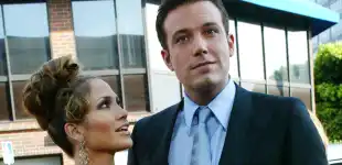 Jennifer Lopez und Ben Affleck bei der Premiere des Films „Liebe mit Risiko – Gigli“ am 27. Juli 2003