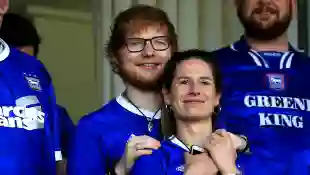 Ed Sheeran und Cherry Seaborn zusammen im Stadion 2018