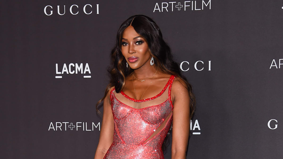 Naomi Campbell Mit Ultra Freizugigem Foto Oben Ohne Fur Shooting
