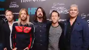 Die Band Foo Fighters mit Nate Mendel, Taylor Hawkins, Dave Grohl, Chris Shiflett und Pat Smear am 14. Oktober 2014