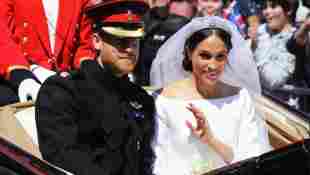 Meghan Markle und Prinz Harry bei der Kutschfahrt nach ihrer Trauung