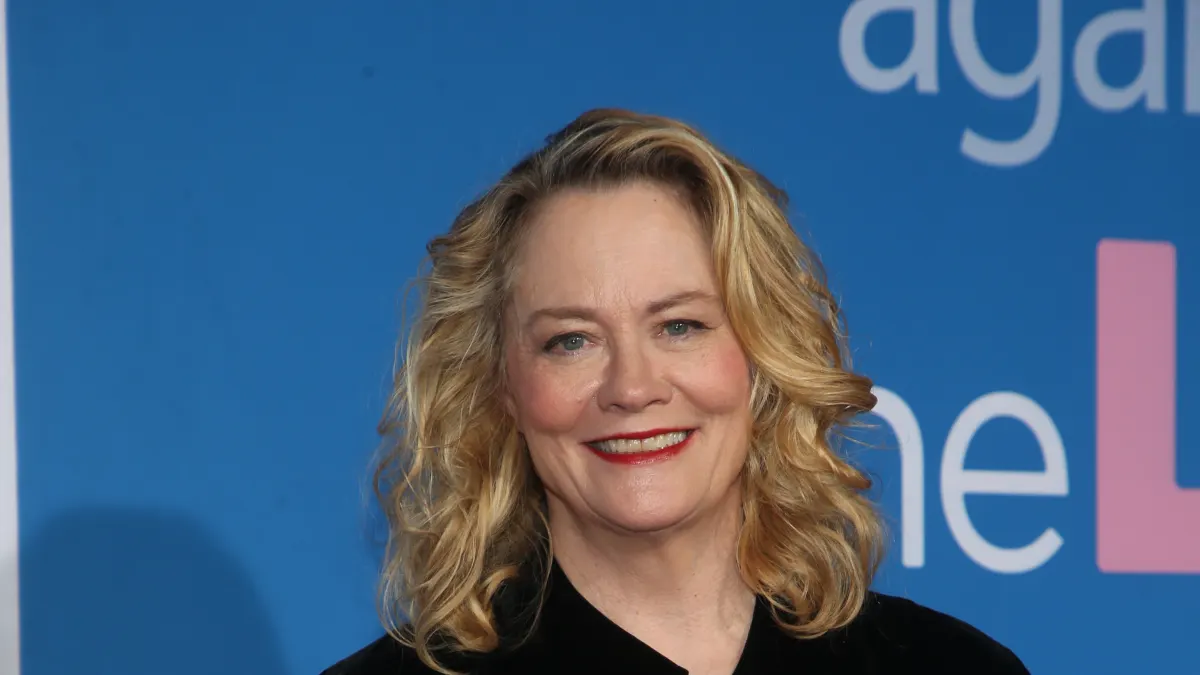 Cybill Shepherd