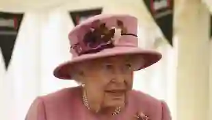 Königin Elisabeth II. schaut in der Weihnachtszeit einen ganz bestimmen Film mit ihren Enkeln