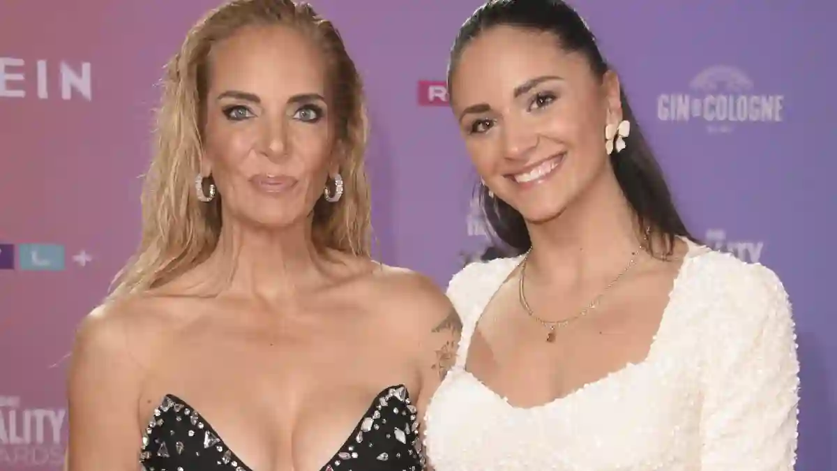 Danni Büchner und Tochter Jada bei den Reality Awards 2024