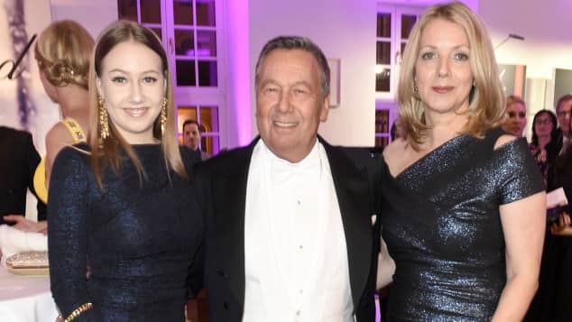 Roland Kaiser Das Ist Seine Hubsche Frau