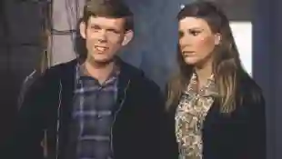„Jason“ Walton und „Mary-Ellen Walton“