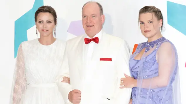 Fürst Albert, Fürstin Charlene und Camille Gottlieb