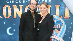 Modedesigner Andre Schwope-Lucas und Susanne Steiger bei einem Event 2024