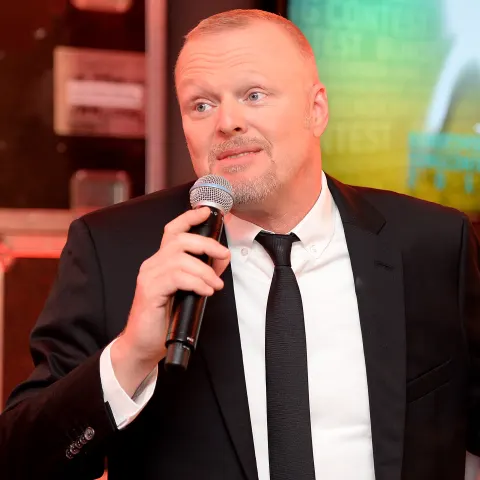 Stefan Raab rippe gebrochen