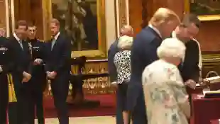 Prinz Harry, Donald Trump und Königin Elisabeth II.