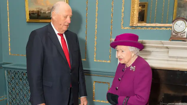 Königin Elisabeth II. und König Harald V