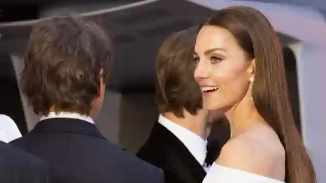 Herzogin Kate hält mit diesem Hollywood-Star Händchen