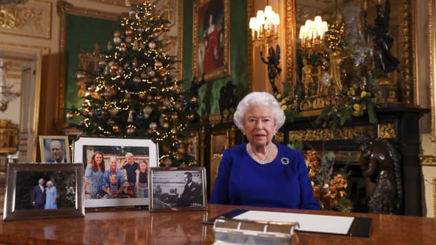 Die Queen verschiebt Aufzeichnung ihrer Weihnachtsansprache