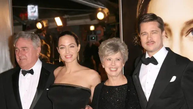 Brad Pitt, Angelina Jolie, Jane Pitt und William Pitt