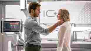 Chris Pratt und Jennifer Lawrence in „Passengers“