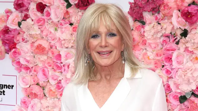 Linda Evans 