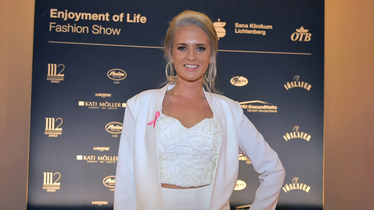 sarah knappik mutter geworden baby