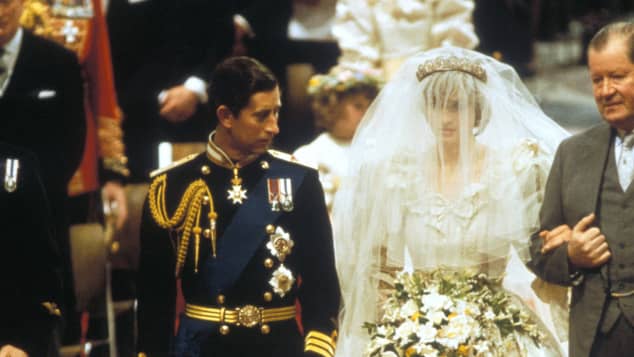 Royals So Erfuhr Lady Diana Von Prinz Charles Affare