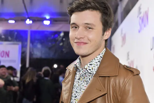 nick robinson love simon