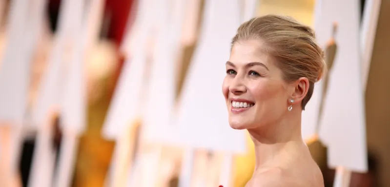 Rosamund Pike