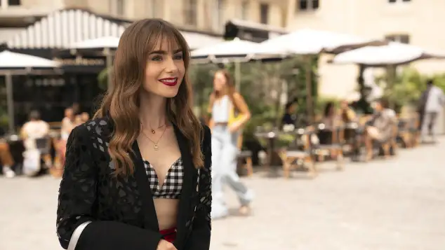Lily Collins Emily in Paris