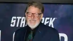 Jonathan Frakes