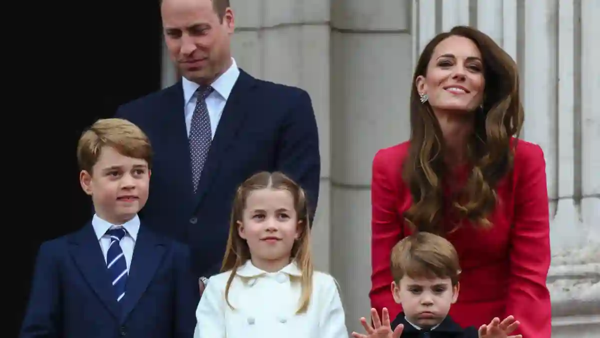 Queen Elizabeth II, accompanied by The Prince of Wales and The Duchess of Cornwall, The Duke and Duchess of Cambridge an