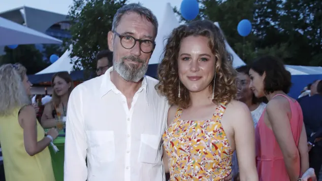 Heikko Deutschmann mit Tochter Klara Deutschmann