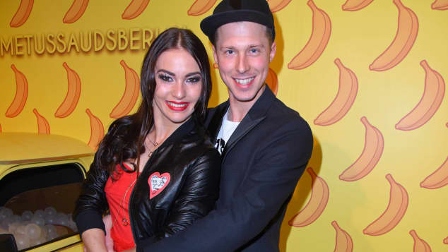 Renata Und Valentin Lusin Bekommen Sie Ein Baby