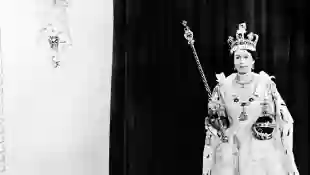 queen elisabeth krönung